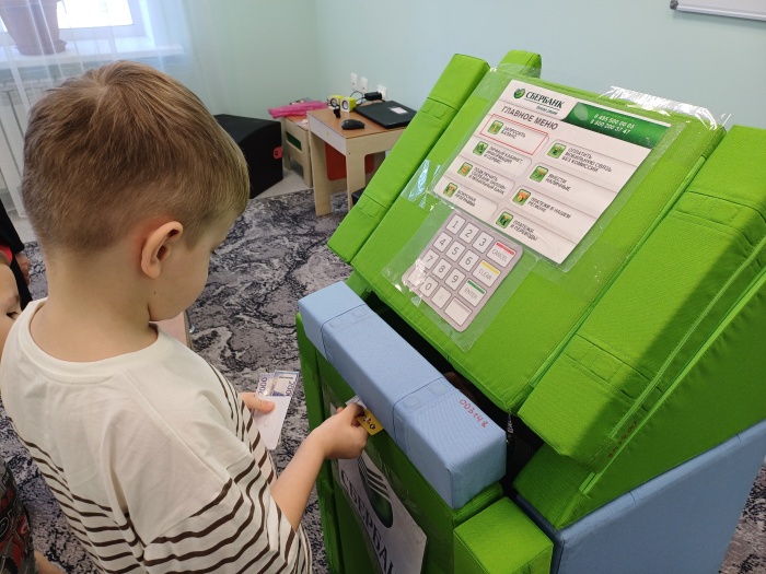 В «Роднике» реализуются занятия с высокой степенью взаимосвязи — кухня и магазин