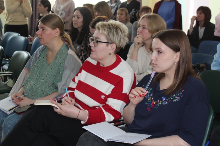 «Родник» запустил новый формат обучения специалистов для формирования стандартов работы с детьми аутистического спектра 